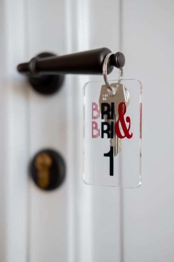 Bed and Breakfast Bri&Bri Mondello Palermo Exterior foto